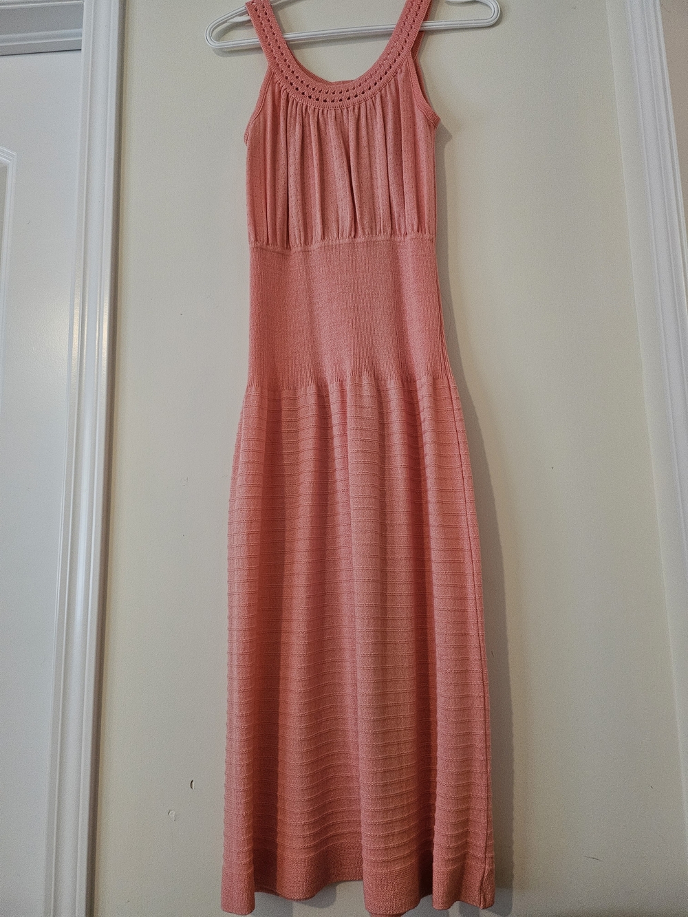 Sleeveless Pink Knit Maxi Dress